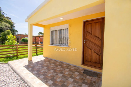 Oro- Casa Ideal Para Descansar En Tus Próximas Vacaciones. Dos Dormitorios, Un Baño Y Predio Completamente Cercado.