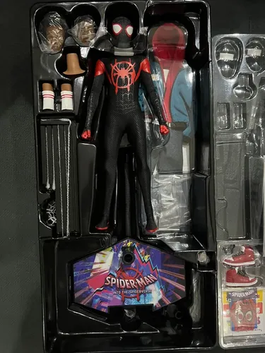 アメコミ Hot Toys Spider-Man Miles Morales Hot Toys Spider-man Miles Morales Into The Spider Verse 1/6