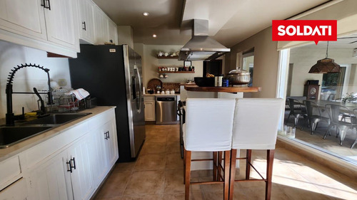 Highland Park Cc, Alberti, Casa En Venta.