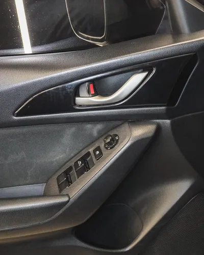 Mazda 3 2.0 Prime