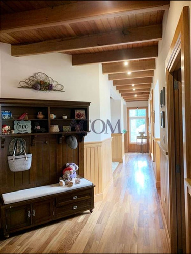 Exclusiva/ Casa Con Vista A Volcanes A Solo Pasos Del Lago