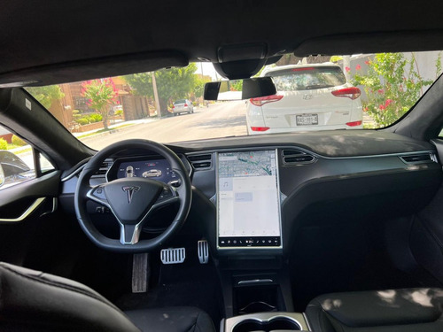 Tesla MODEL S P90D