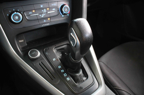 Ford Focus 2.0 Se Flex Powershift 5p