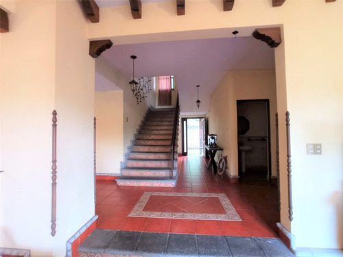 Imagen 20 de 30 de Vendo Hermosa, Comoda, Confortable Y Amplia Casa. Ambiente Especial, Rodeada De Naturaleza, Excelente Precio
