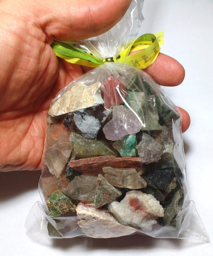 Saco 500g Pedras Brasileiras Mistas Minerais Naturais 2-3cm