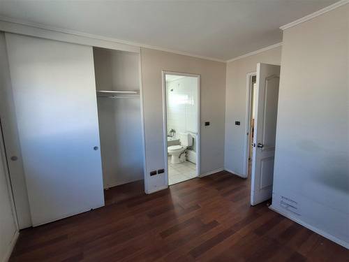 Casa En Venta De 3 Dorm. En Quilpué
