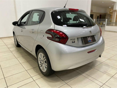 Peugeot 208 Active