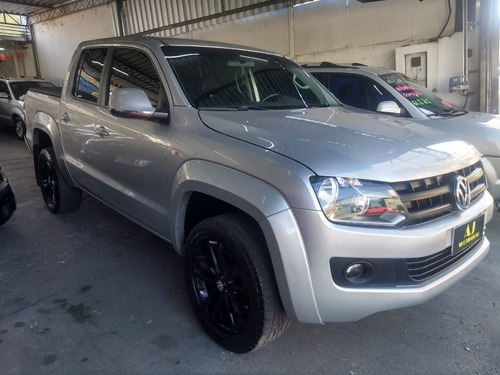 Imagem 3 de 9 de Vw Amarok Highline Cd 4x4 Automático 2012