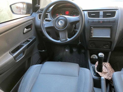 Volkswagen Fox 2011 1.0 Vht Total Flex 5p