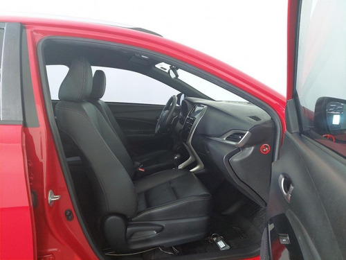 Imagem 11 de 15 de 181198 - Toyota Yaris 2019 Com Garantia