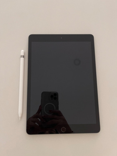 iPad 7 Generación 128gb + Lápiz Apple + Teclado + Cargador