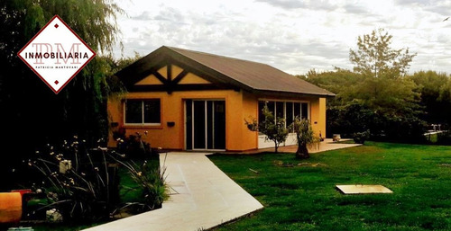 Hermosa Propiedad En Venta/alquiler Con Piscina En El Club De Campo Haras Del Sur I
