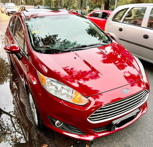 Ford Fiesta 1.6l Se Power Powershift