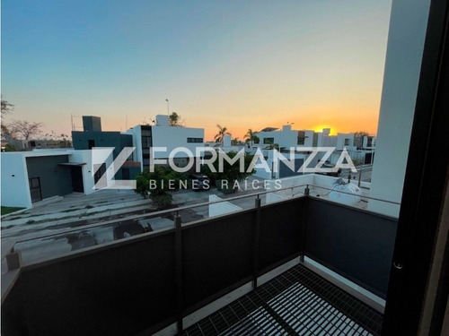 Casa Nueva En Venta En Punta Norte, Colima