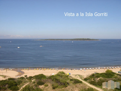 Imagen 15 de 24 de Con La Mejor Vista Al Mar De Primera Linea