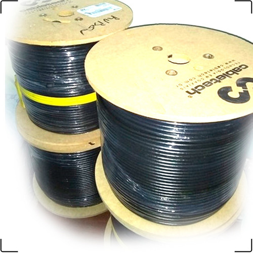 Carrete de cable coaxial Rg6 negro con mensajero de 305 m