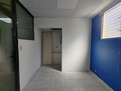 Local Comercial En Alquiler En Paraiso