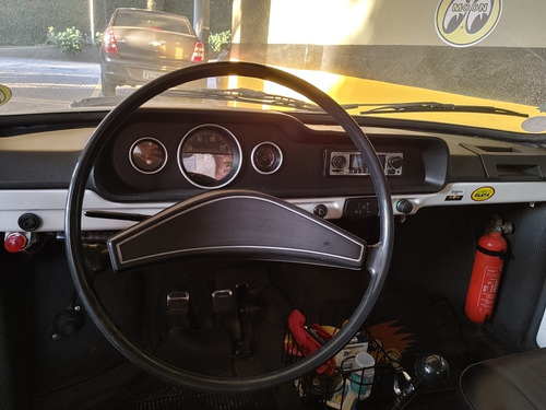 Imagem 4 de 8 de Volkswagen Brasilia 1974