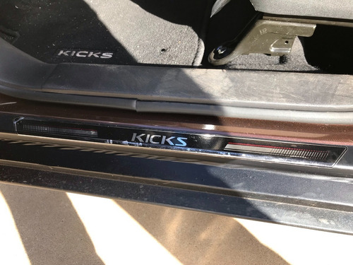 Imagem 8 de 11 de Kicks Sl 1.6 Automatico