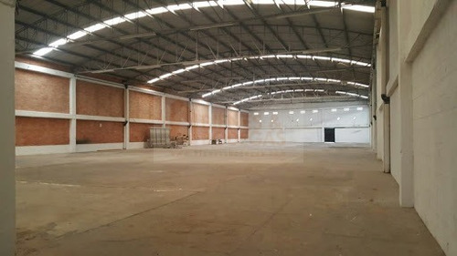 Bodegas En Venta La Estrella 643-1538