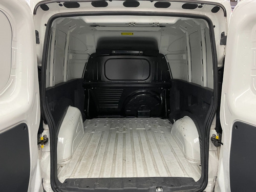 Imagem 8 de 9 de Fiat Fiorino 1.4 Basica Flex 2019 Rmotors