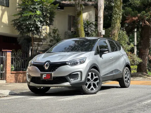 Renault Captur 2.0 Intens Automática