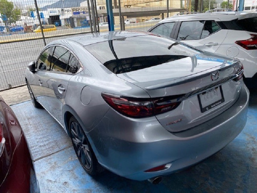 Imagen 4 de 8 de Mazda 6 Signature 2019 Plata
