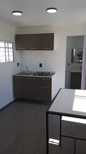 Contenedor Marítimo 20ft, Casa Contenedor, Loft Móvil. (Reacondicionado)