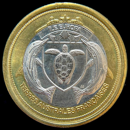 Isla Europa, 200 Francs, 2012. Bimetalica. Sin Circular