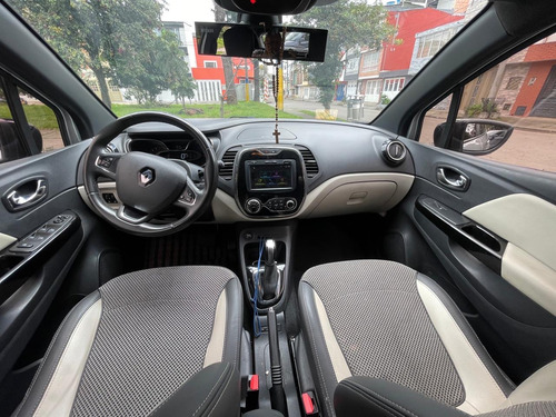Renault Captur 2.0 Intens Automática