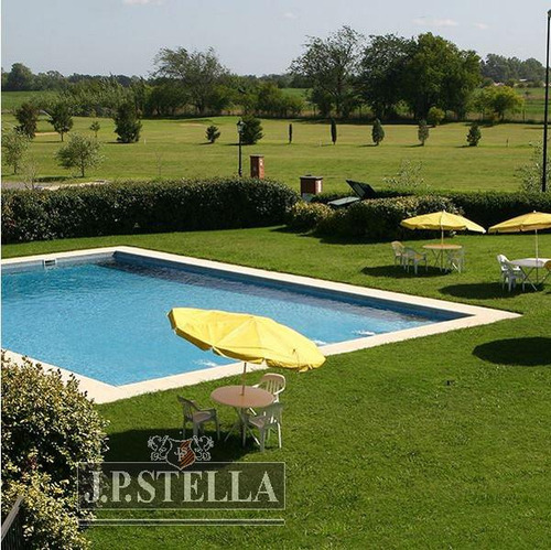 Lote De Terreno 1235 M2 Con 3 Frentes - Las Cañuelas Club De Campo