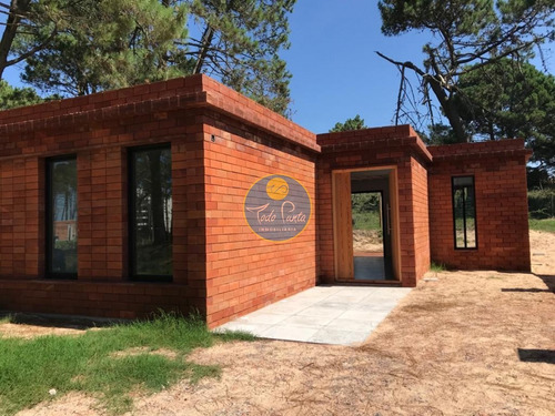 Proyecto En Venta, Playa Mansa, Punta Del Este, Próximo Laguna Del Diario- Ref: 6036
