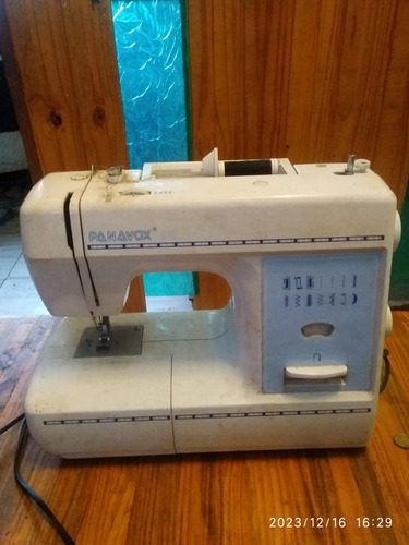 Maquina De Coser Panabox 8160