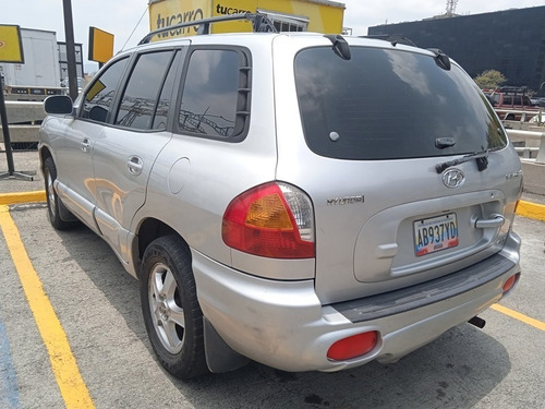 Imagen 4 de 13 de Hyundai Santa Fe