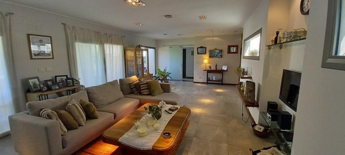 Imagen 3 de 20 de Casa 3 Dormitorios En Lote De 1800mts2 - Haras Del Sur I