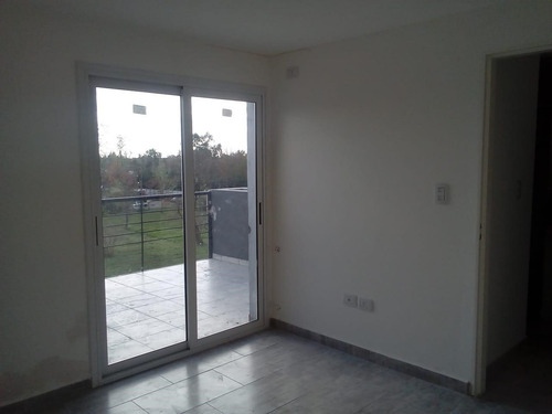 Imagen 3 de 14 de Departamento En Venta Ubicado En Pilar, G.b.a. Zona Norte