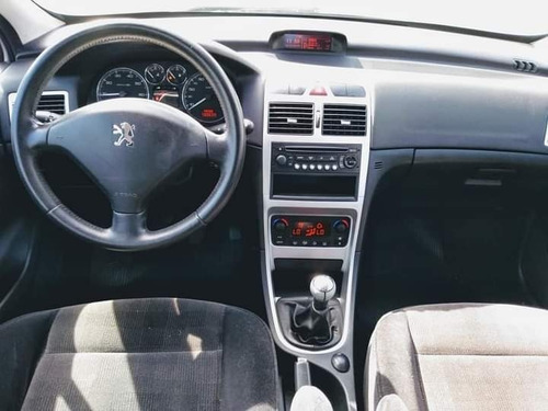 Imagem 5 de 7 de Peugeot Sedan Feline 2.0 Mecânico 2007