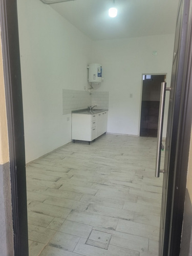 Imagen 2 de 6 de Ph 1 Ambientes Floresta