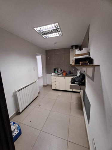 Oportunidad! Venta De Local Comercial, Los Antiguos