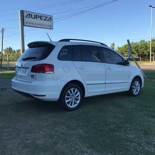 Volkswagen Suran Highline 1.6 16v - Sedán 5 Ptas