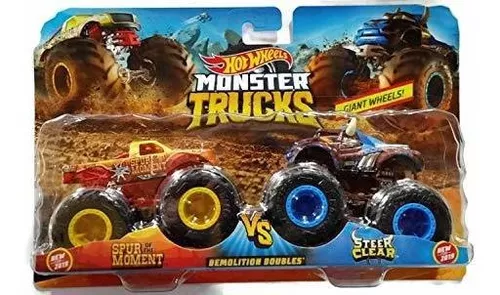 Hot Wheels Monster Trucks 1:64 Demolition Doubles 2-Pk - Spur Moment Vs  Steer Clear