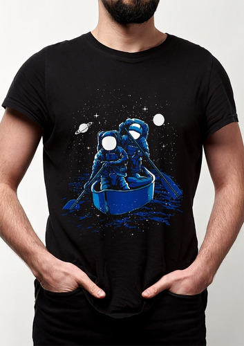 Imagem 1 de 6 de Camiseta Estampa Astronauta Navegando Na Galaxia Promoção