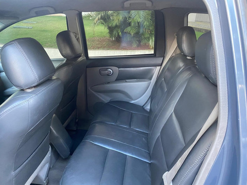 Nissan Livina Sl 1.8 Aut 2010