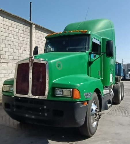 Versión Kenworth T600