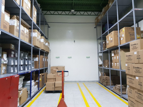 Bodega En Venta 366 M2 - Triple Altura