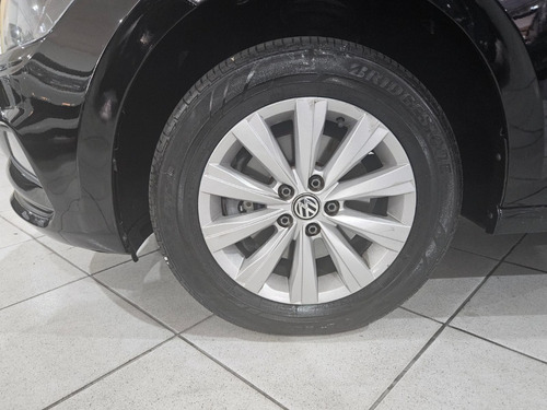 Volkswagen Virtus 1.0 Comfortline 200 Tsi Aut. 4p 6 marchas