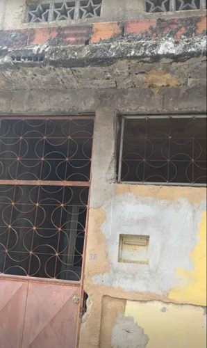 Imagem 14 de 15 de Vendo Casa, Térreo E Primeiro Andar.