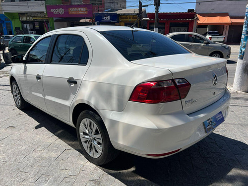 Volkswagen Voyage Volkswagen Voyage 1.0 MPI (Flex)