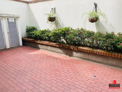 Local En Arriendo En Medellín - Laureles