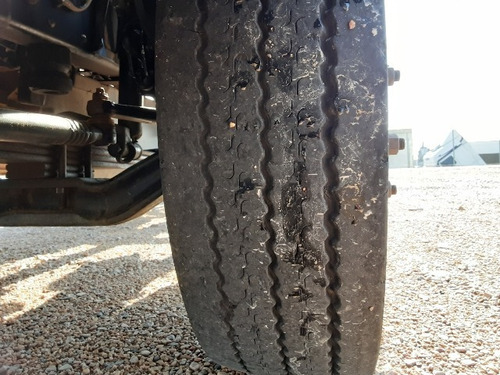 Imagem 12 de 13 de Vw 8-160 Chassi 2014/2015 128.988km